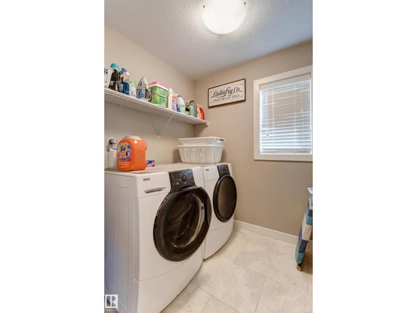 22015 97 AV NW — photo 35 of 40