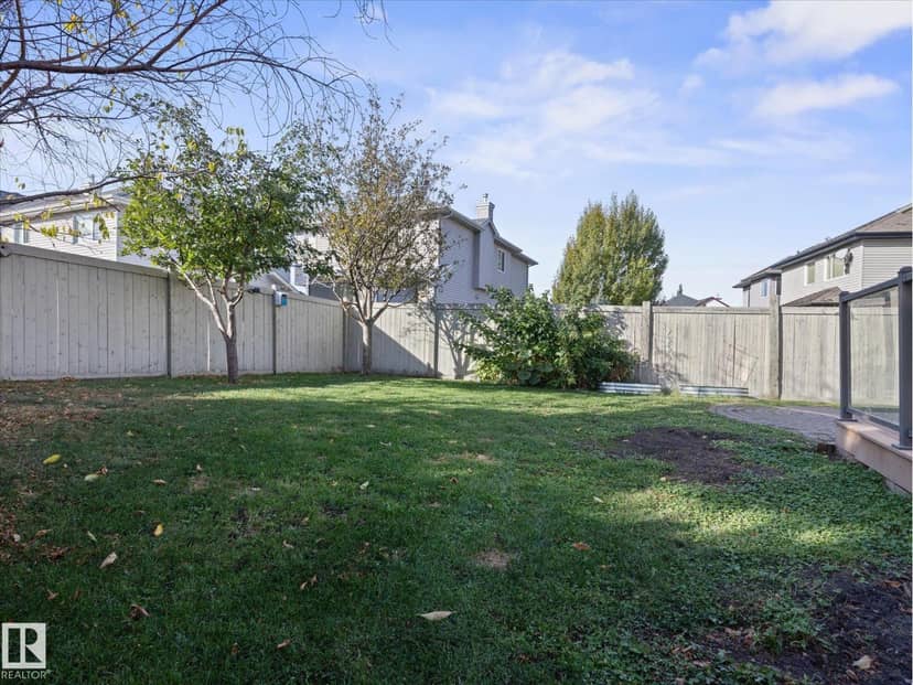 11531 11 AV SW — photo 30 of 40