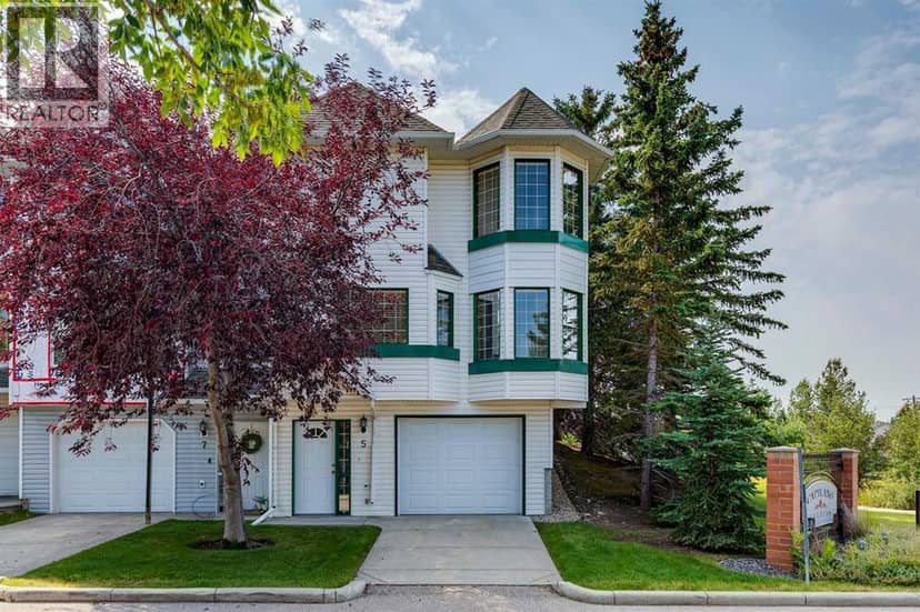 5 Prominence View SW, Calgary, photo 2