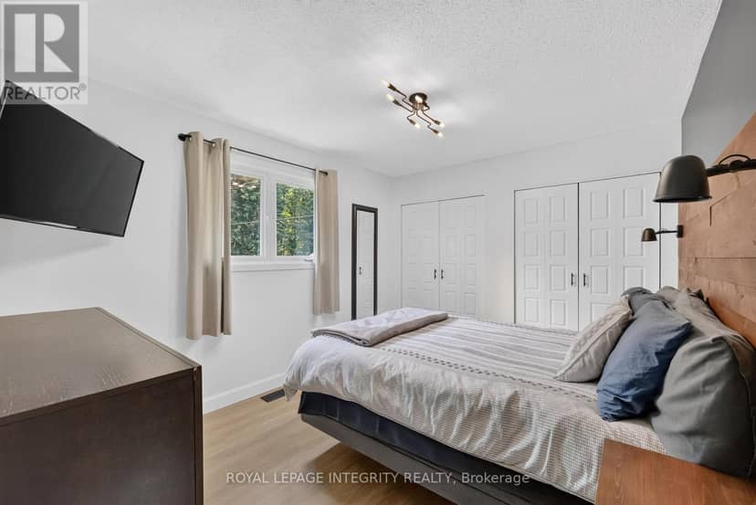 195 Francois Street — photo 18 of 40