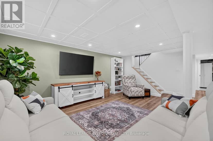 195 Francois Street — photo 27 of 40