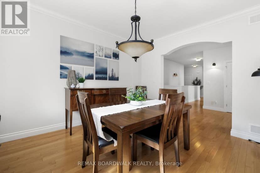 136 Macpherson Way — photo 10 of 40