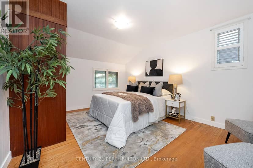 24 Dogwood Crescent — photo 24 of 34