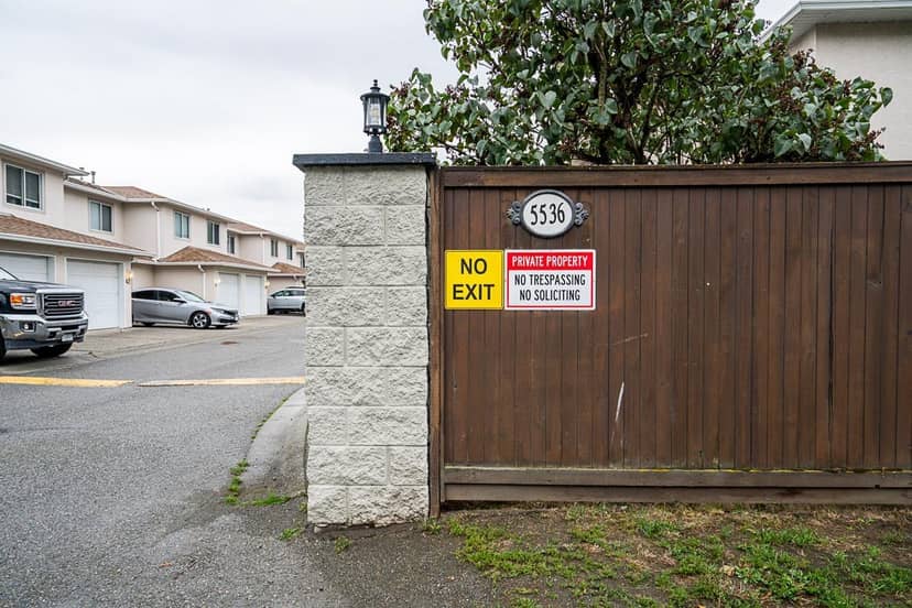 2 5536 VEDDER ROAD, Vedder Crossing, Chilliwack