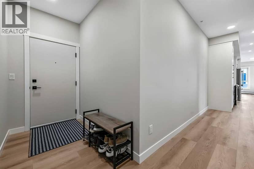 4110, 100 Banister Drive — photo 17 of 31
