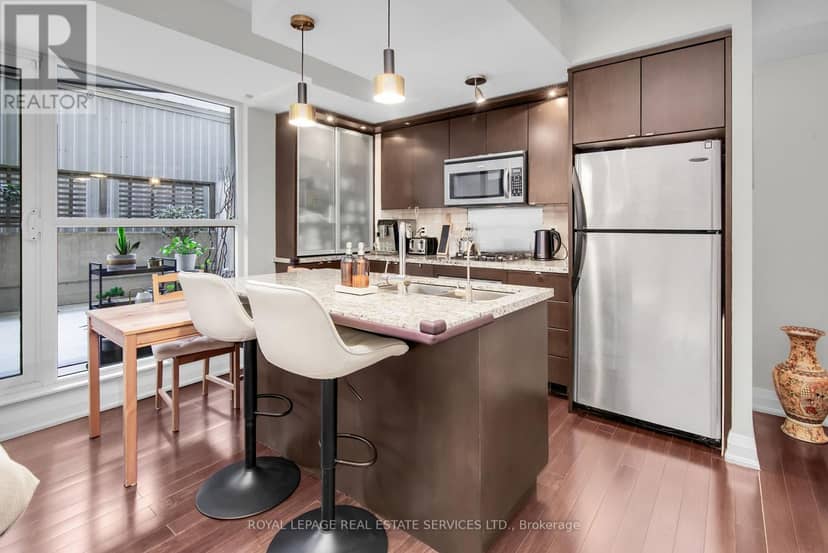 207 - 1430 Yonge Street — photo 15 of 40