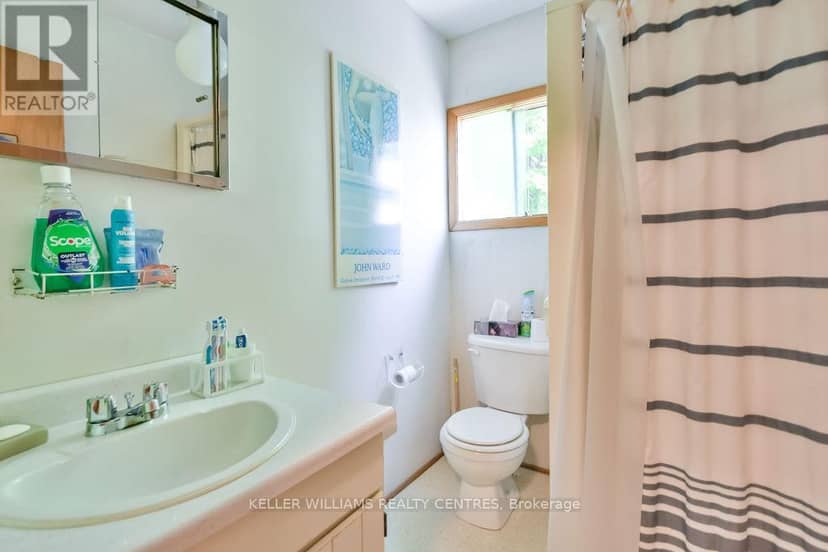 379 Champlain Road — photo 15 of 20