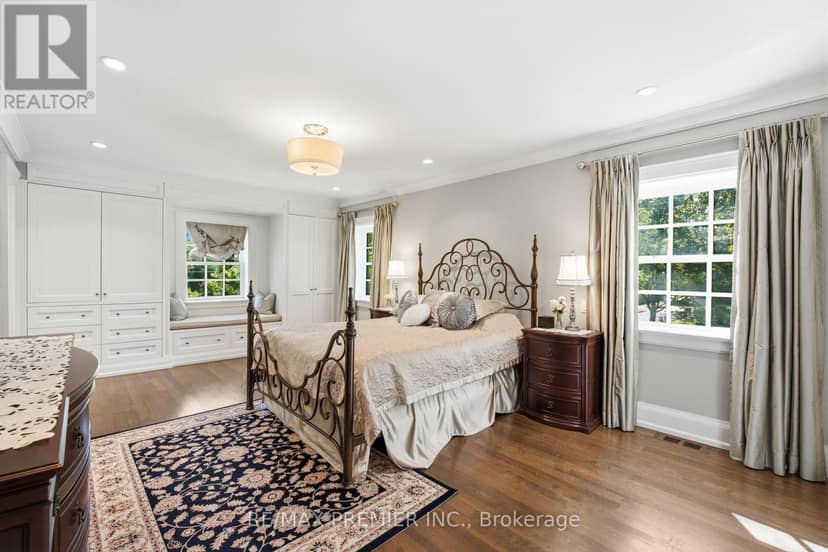 132 The Kingsway — photo 27 of 40