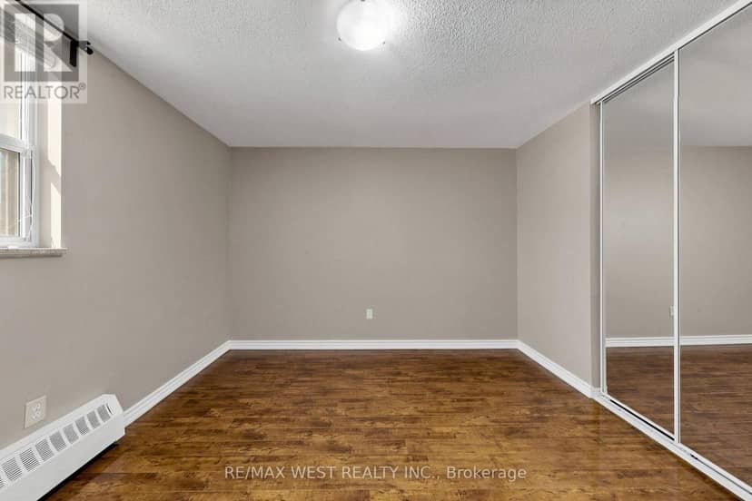 102 - 370 Dixon Road — photo 18 of 40