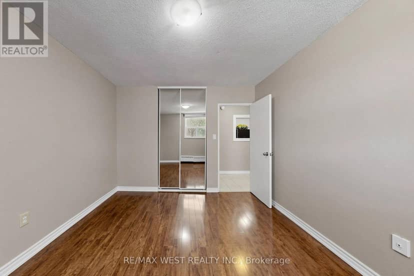 102 - 370 Dixon Road — photo 19 of 40