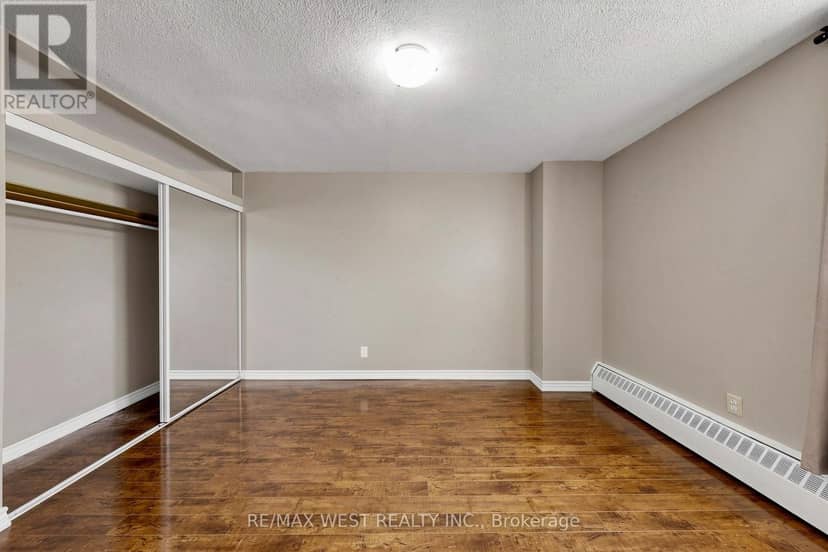 102 - 370 Dixon Road — photo 23 of 40
