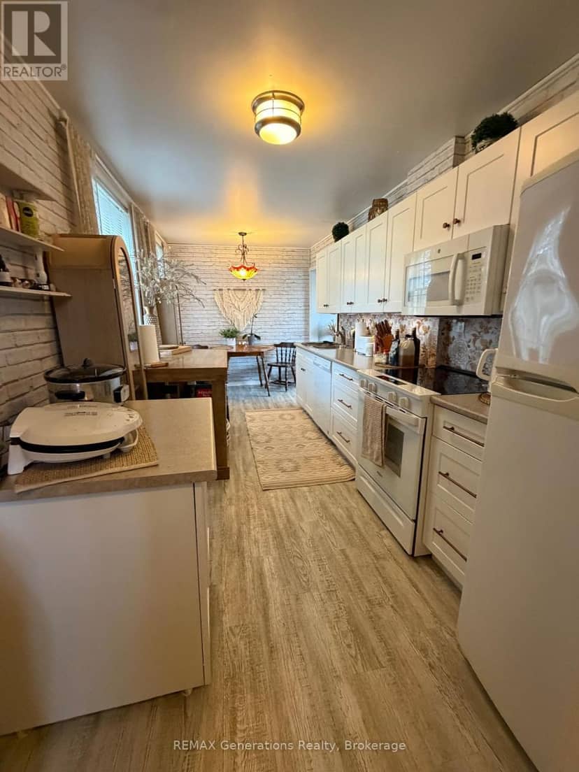 77 Yawkey Avenue — photo 10 of 39