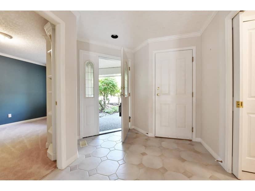 136 4001 OLD CLAYBURN ROAD, Abbotsford, photo 2