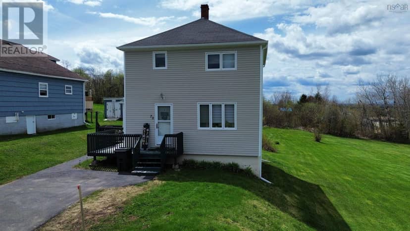 70 Wolsley Street — photo 1 of 26