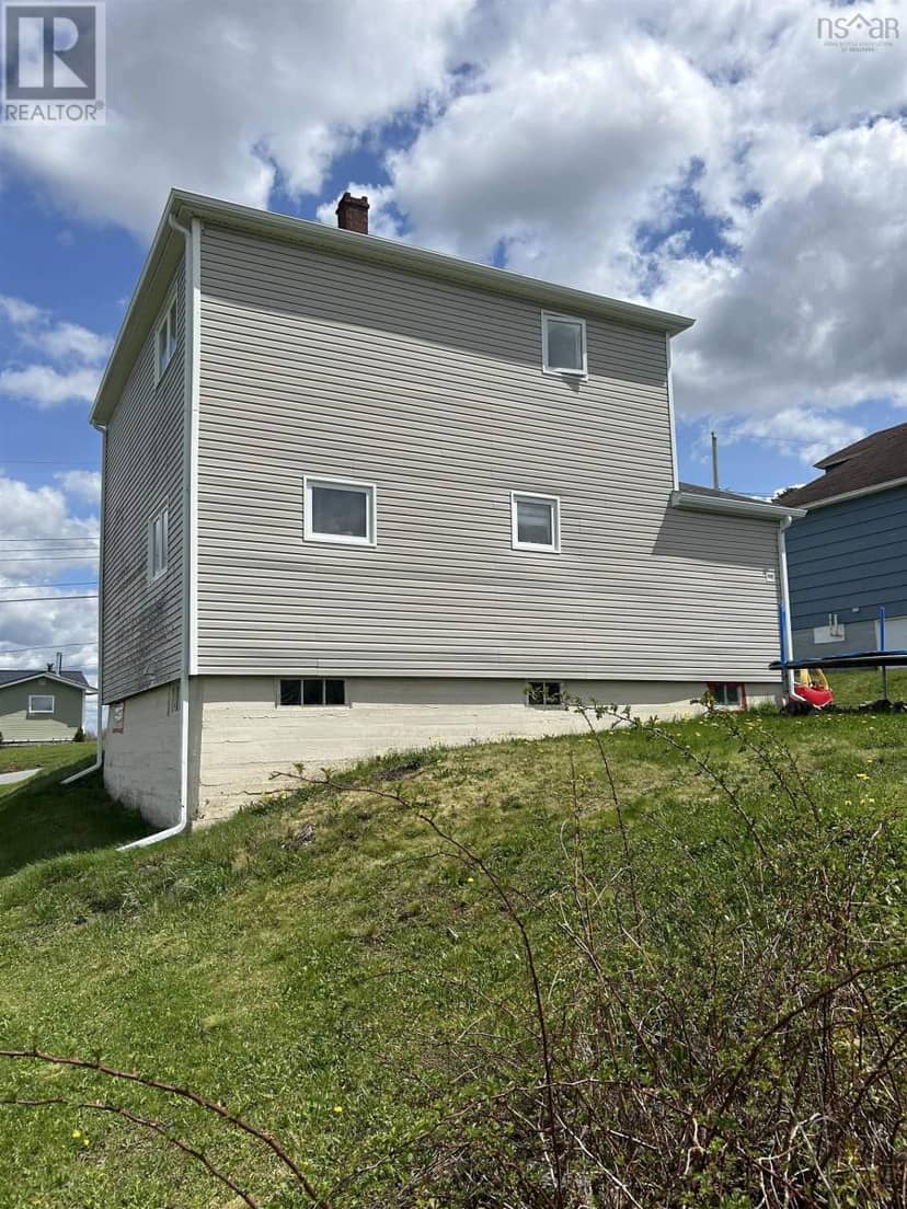 70 Wolsley Street — photo 7 of 26