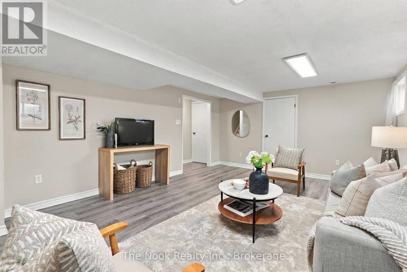 456 Harcourt Drive — photo 37 of 40