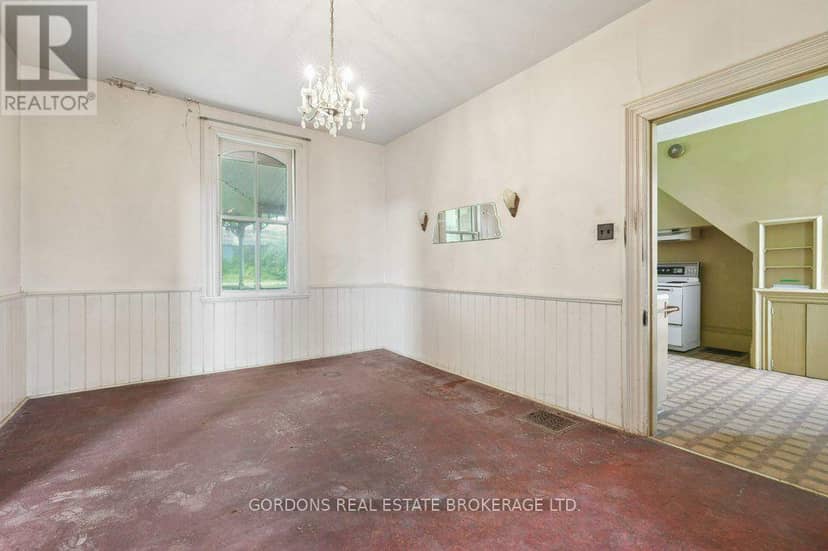 1166 Kilmarnock Road — photo 24 of 40