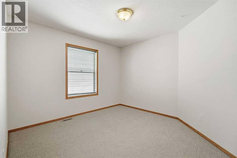 22 Lanterman Close — photo 18 of 37