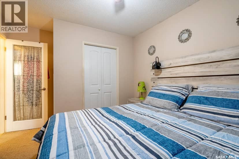 364 Osler STREET — photo 13 of 30