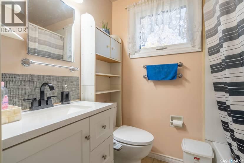 364 Osler STREET — photo 15 of 30