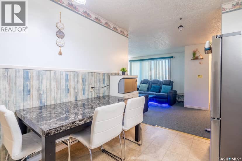 364 Osler STREET — photo 9 of 30