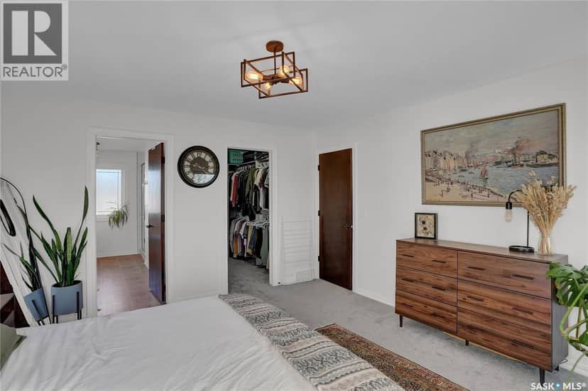 7043 Wascana Cove DRIVE — photo 19 of 38