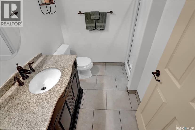 7043 Wascana Cove DRIVE — photo 33 of 38