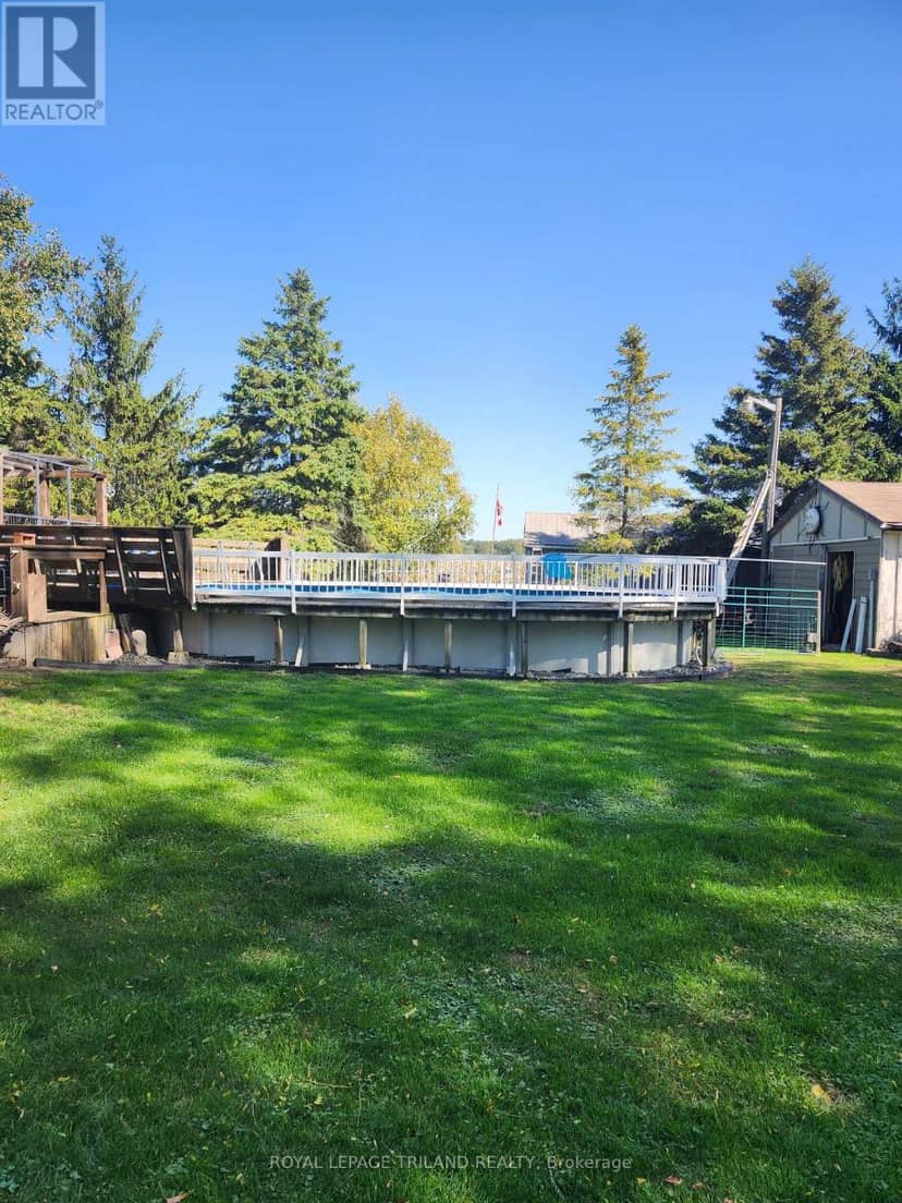 1605 Concession Drive, Southwest Middlesex, photo 5
