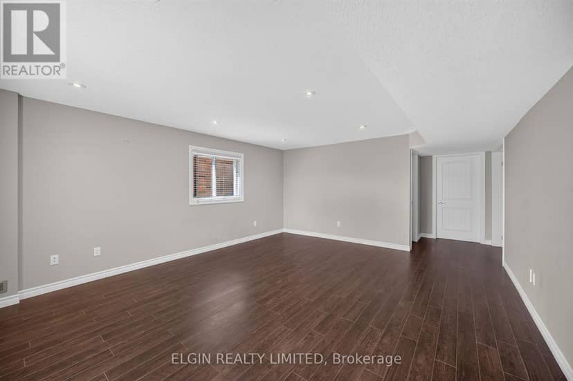 1969 Frederick Crescent — photo 27 of 38