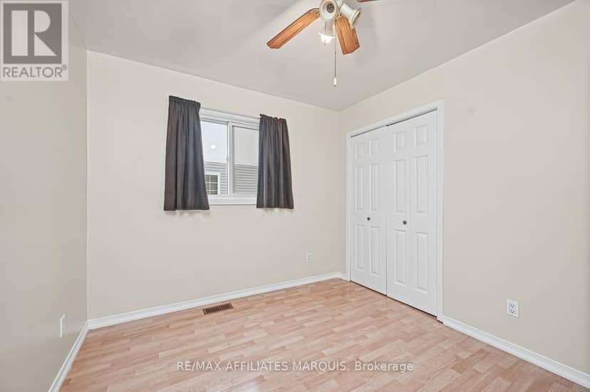 106 Lorne Street — photo 34 of 40