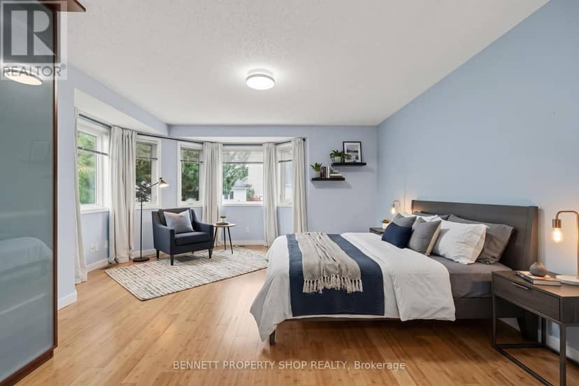13 Candow Crescent — photo 9 of 22