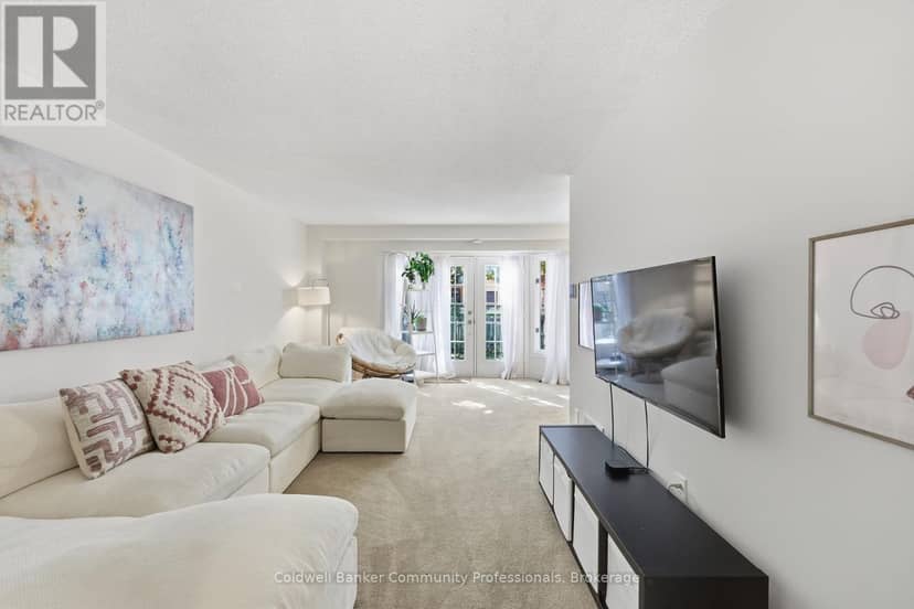 10 - 14 Brucedale Avenue E — photo 17 of 35