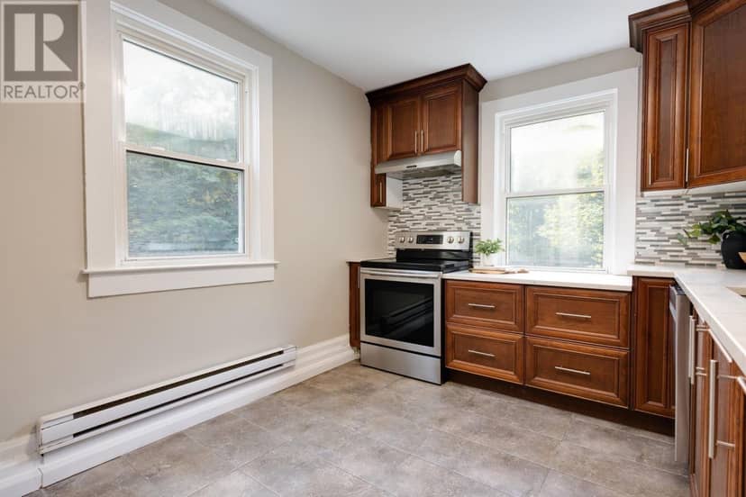 2542 Gottingen Street — photo 21 of 40