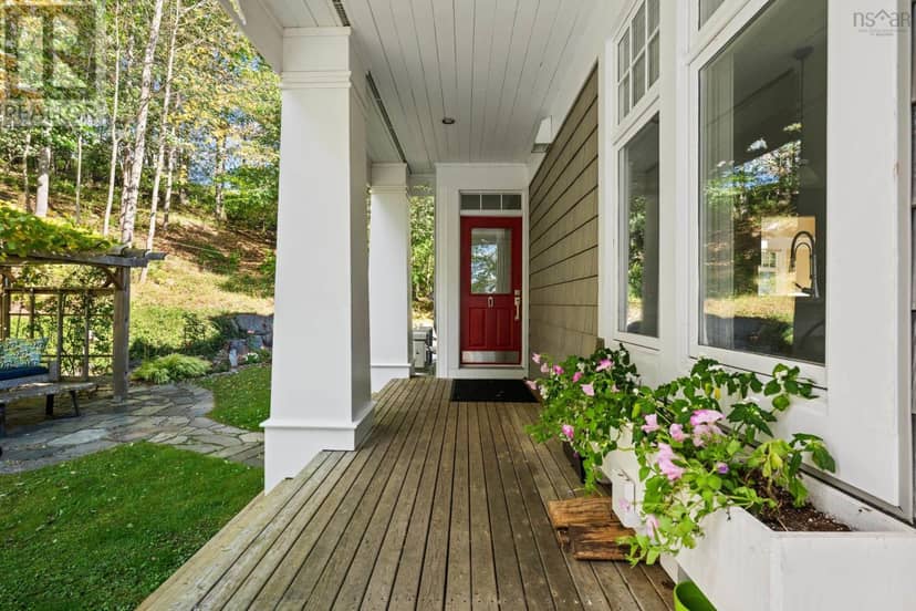 1712 Oakland Road — photo 10 of 40