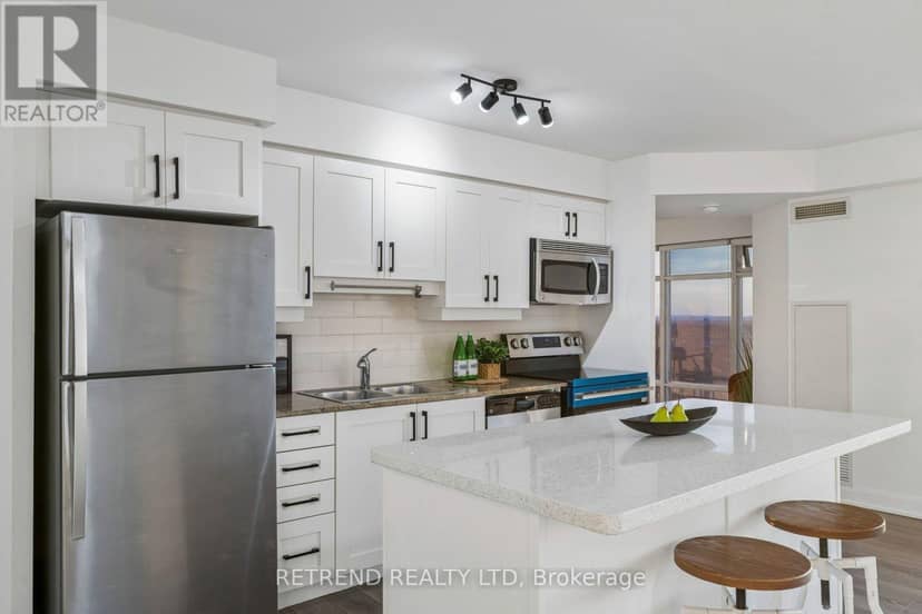 2808 - 2191 Yonge Street, Toronto, photo 6