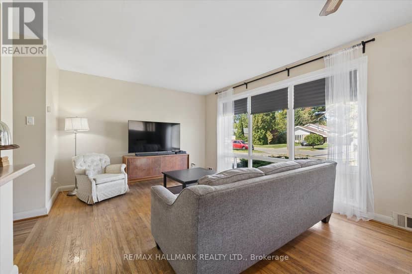 73 Deerfield Road — photo 10 of 40