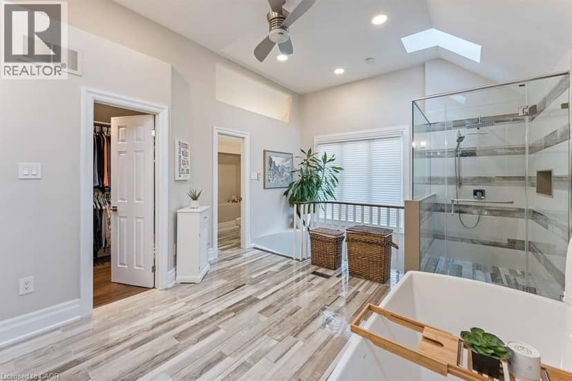 2331 MARINE Drive — photo 26 of 40