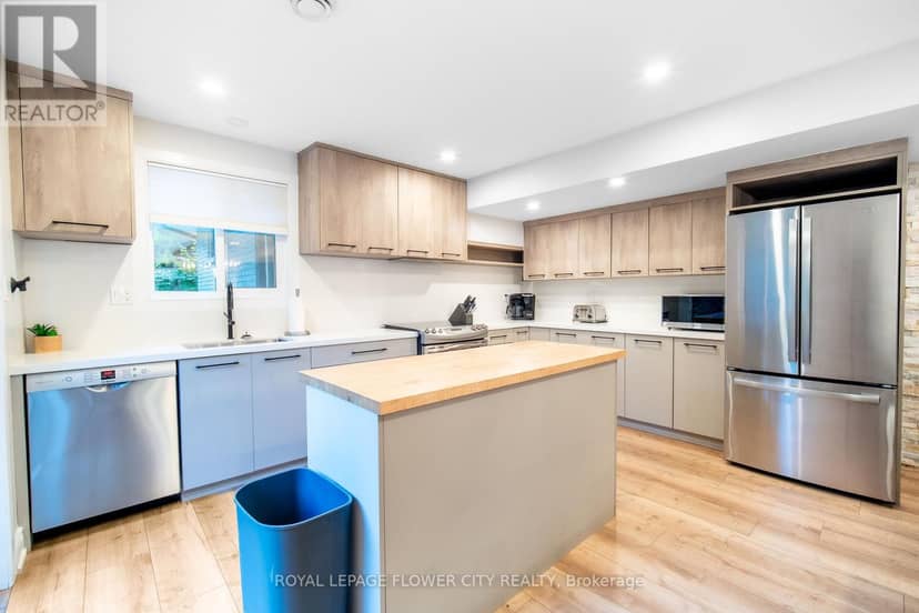 734 Mountain Road — photo 14 of 39