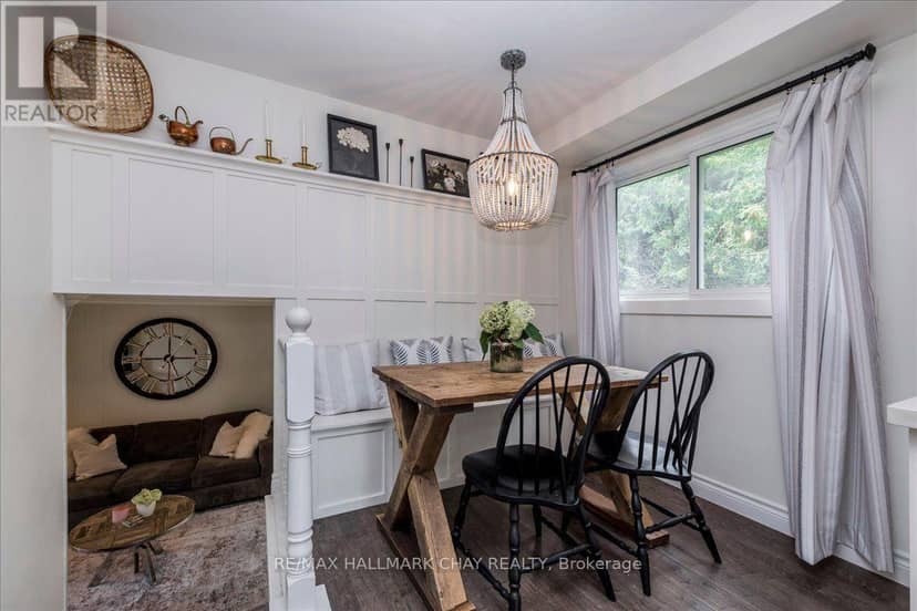 19 Highcroft Road — photo 15 of 40
