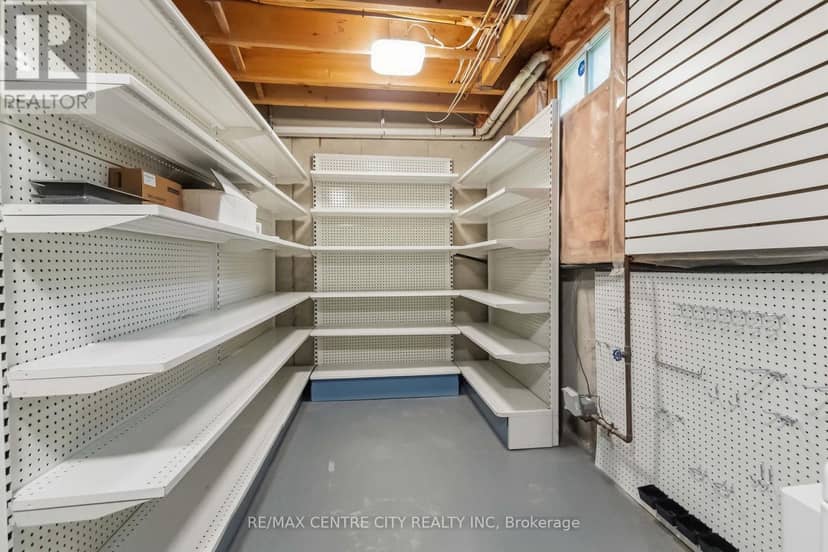61 - 511 Admiral Drive — photo 20 of 26