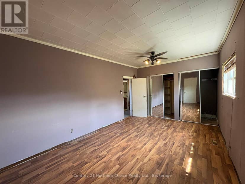 808 Portage Avenue — photo 14 of 32