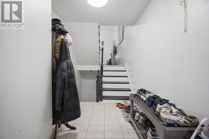 83 Clarion Road — photo 27 of 40