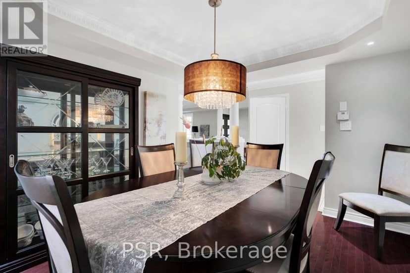 10 Baccarat Crescent — photo 20 of 40