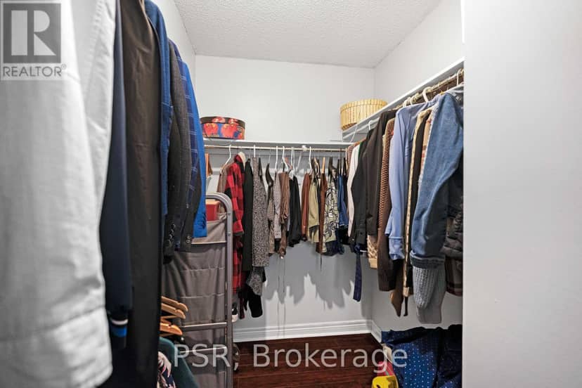 10 Baccarat Crescent — photo 27 of 40