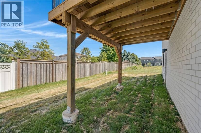 52 MOON Crescent — photo 29 of 33