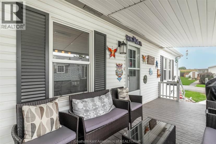 132 Dunkirk DRIVE — photo 7 of 27