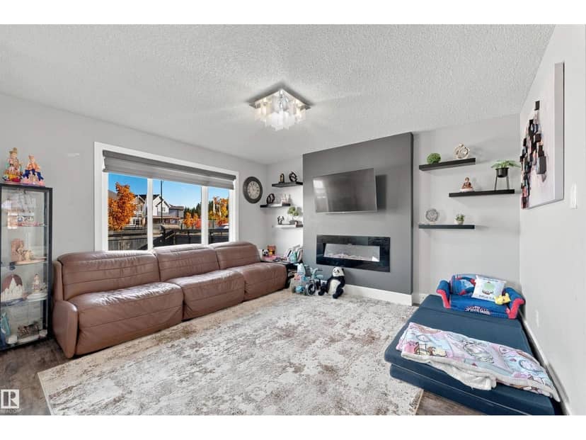 2819 Duke Cr SW SW — photo 10 of 40