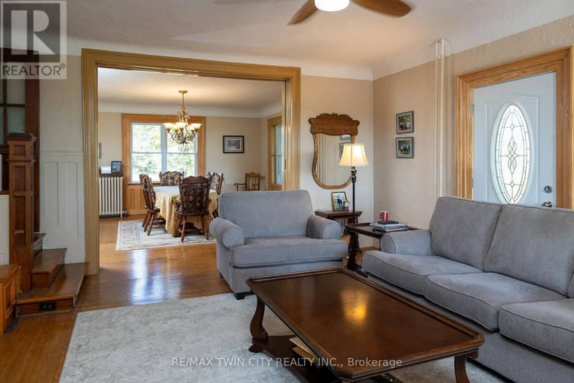 2173 Cockshutt Road — photo 30 of 37