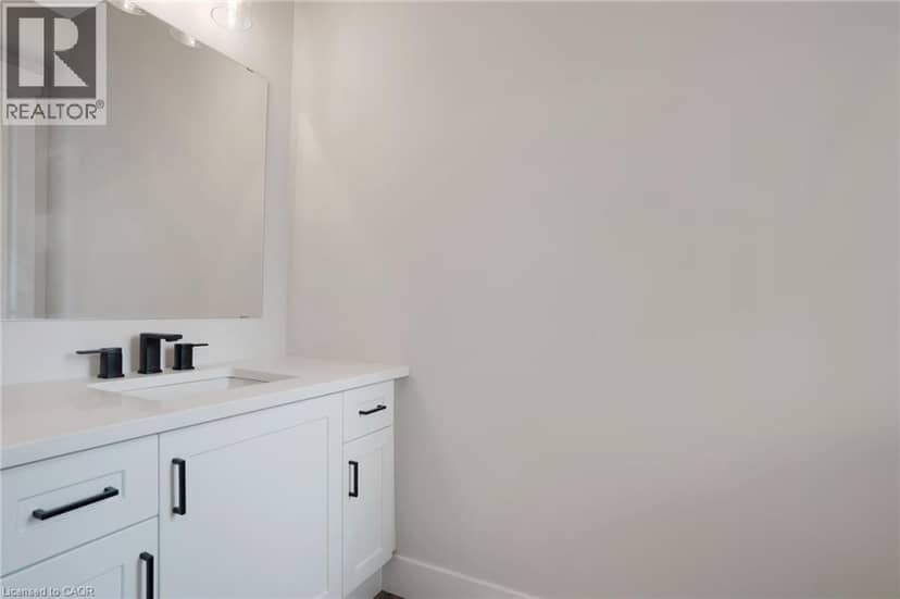 24 MOON Crescent, Cambridge, photo 5