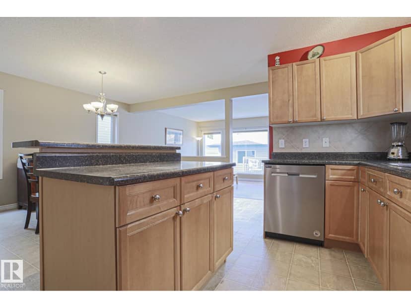 452 Gibb Wd NW, Edmonton, photo 8